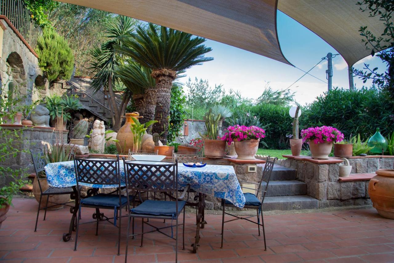 Villa Paradiso Sant'Angelo  エクステリア 写真